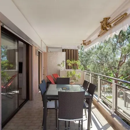 Apartamento 3-room With Terrace In Palm